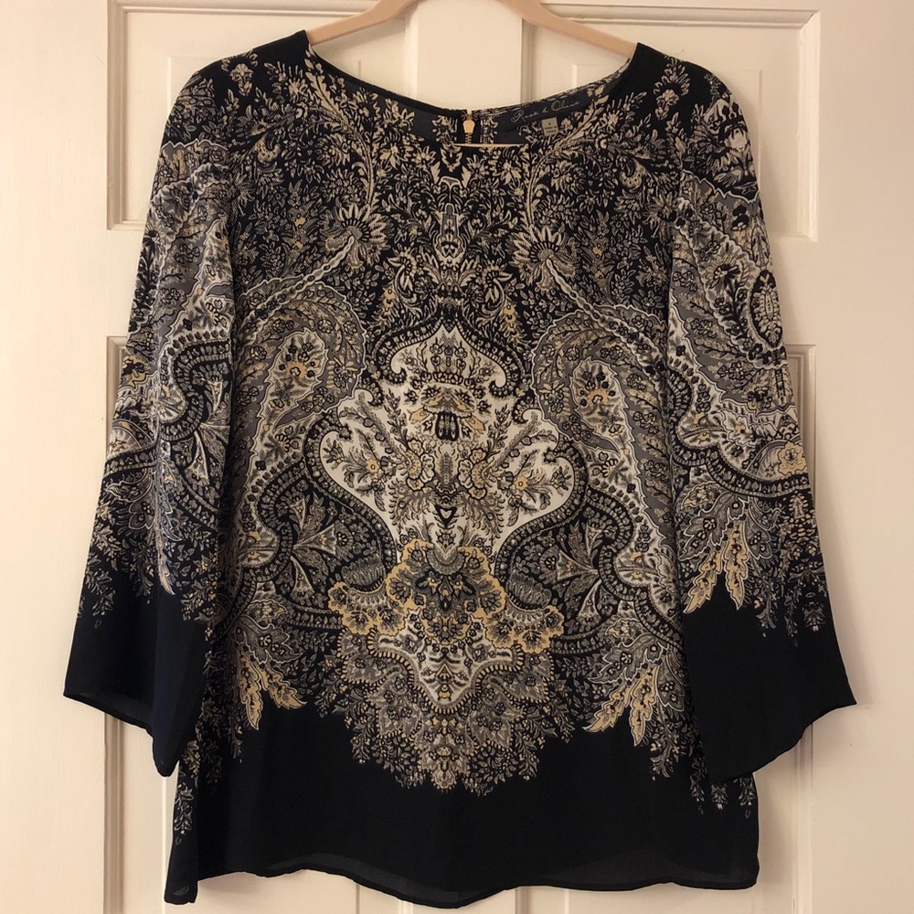 Rose & Olive Black/White/Tan Blouse w/Zipper